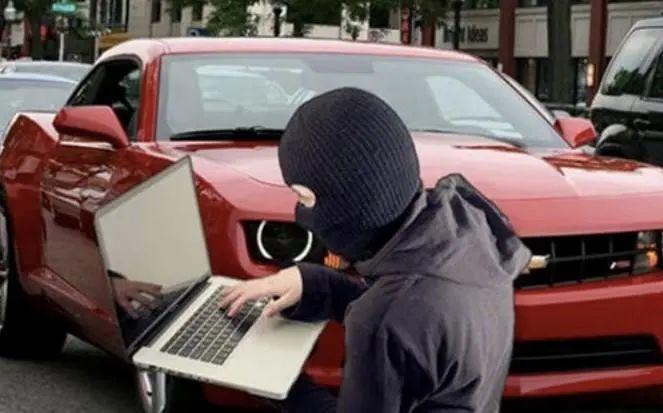 黑客为什么可以操控汽车（黑客可以操控汽车吗）